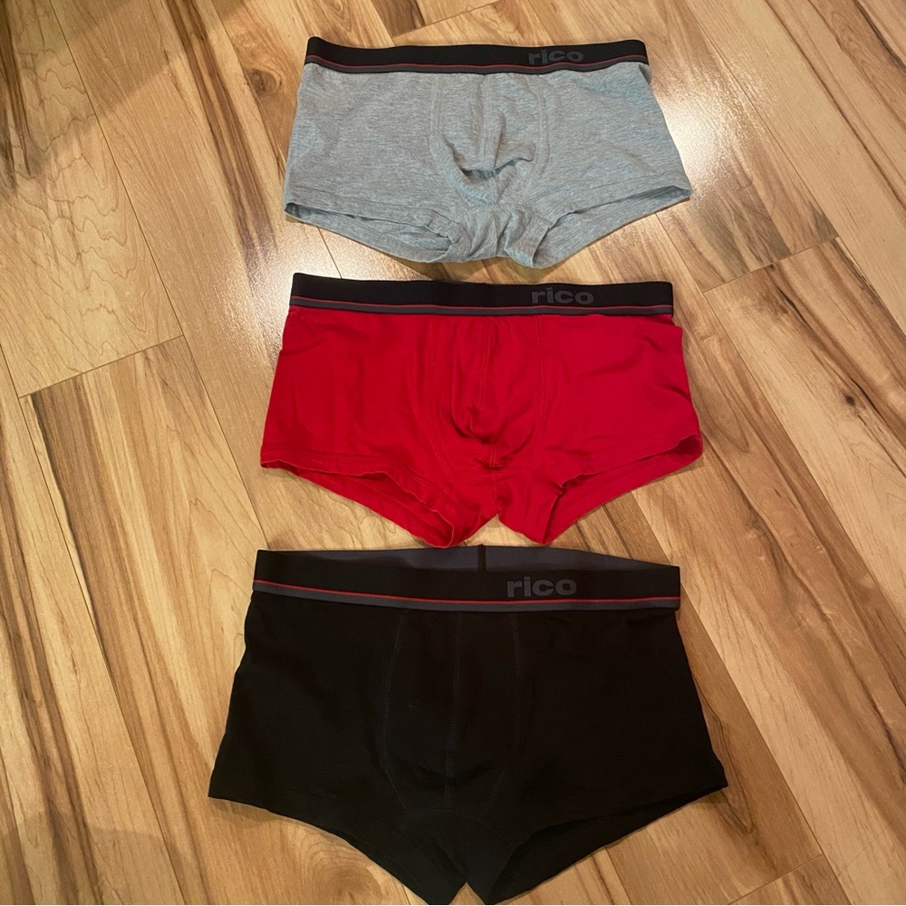 NWOT Rico Rojo Men's Red, Gray & Black Boxer Briefs—M